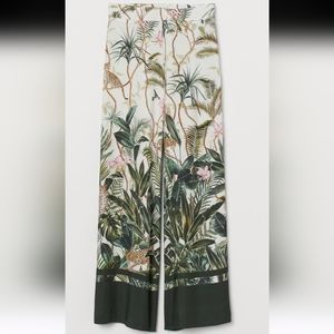 H&M Wide-leg Jungle Print Pants Size 6